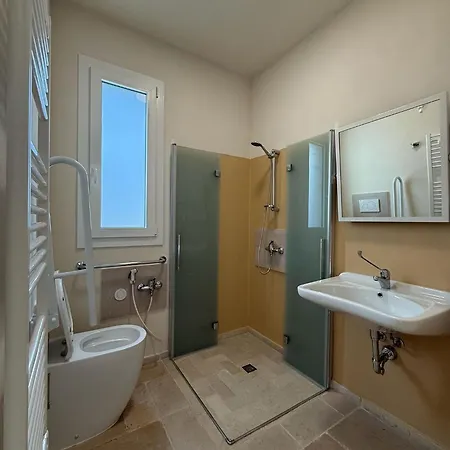 Borgo Santa Chiara Фермерский дом Торре-Лапилло