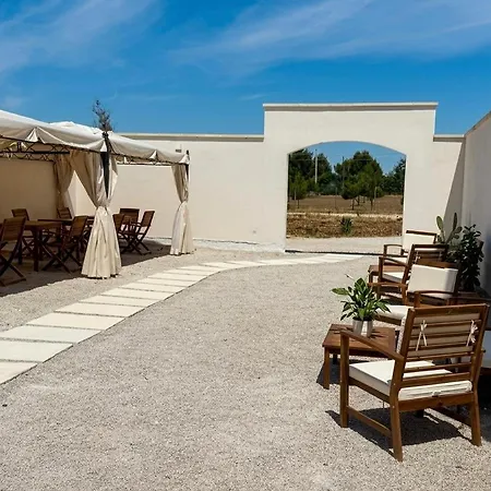 Borgo Santa Chiara Торре-Лапилло